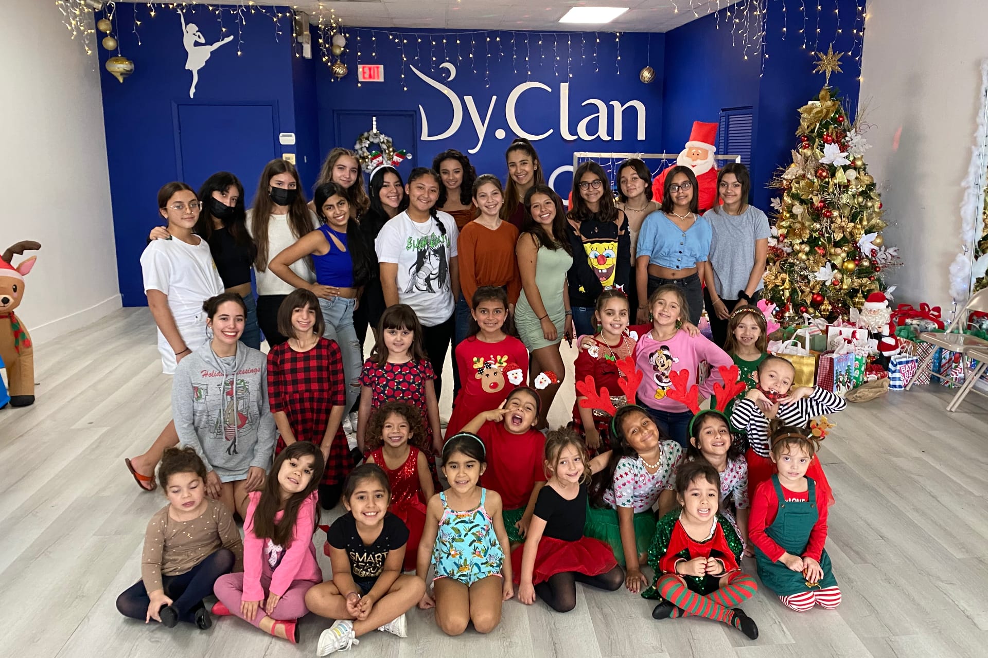 Dy.Clan Dance Studios - Christmas 2021